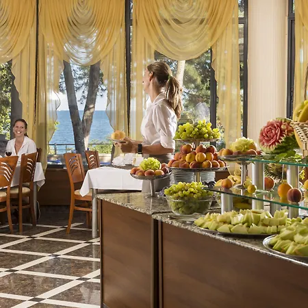 Elpida غولدن ساندز