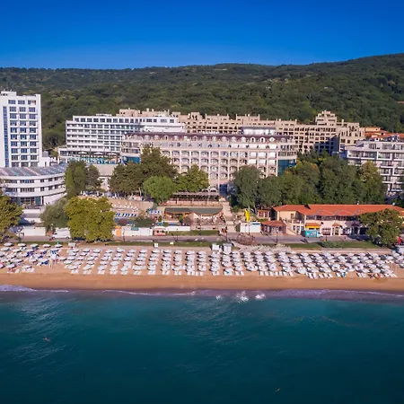 Hotel Elpida 4*