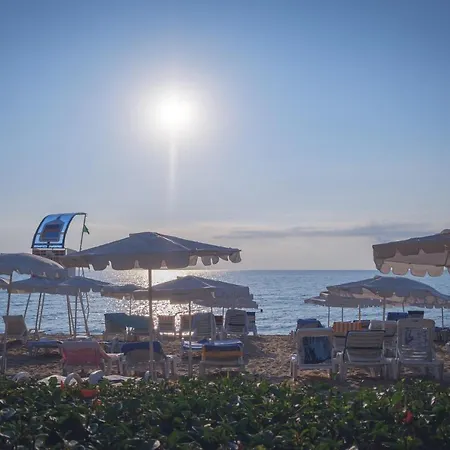 Elpida Hotel 4*