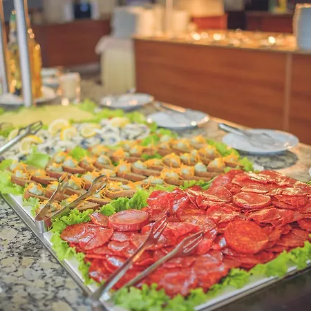 Elpida Hotel