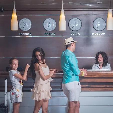 Hotel Elpida