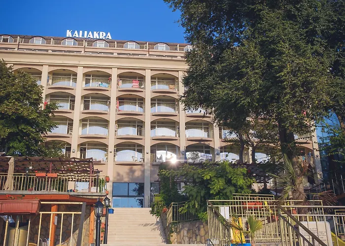 Elpida Hotel